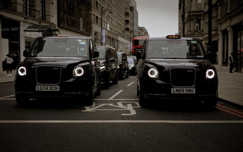 Luxury chauffeur service London