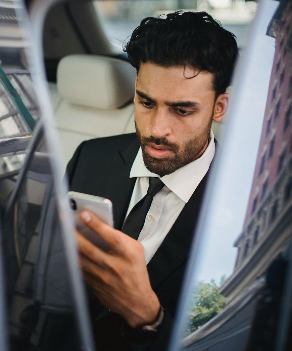 Business and Leisure Travellers