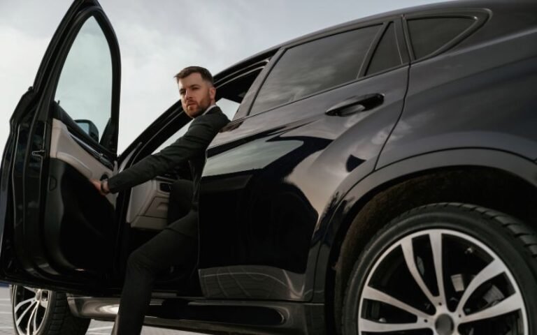 Luxury SUV Chauffeur Service