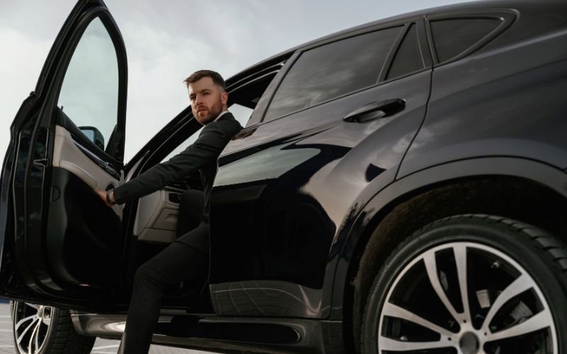 Luxury SUV Chauffeur Service