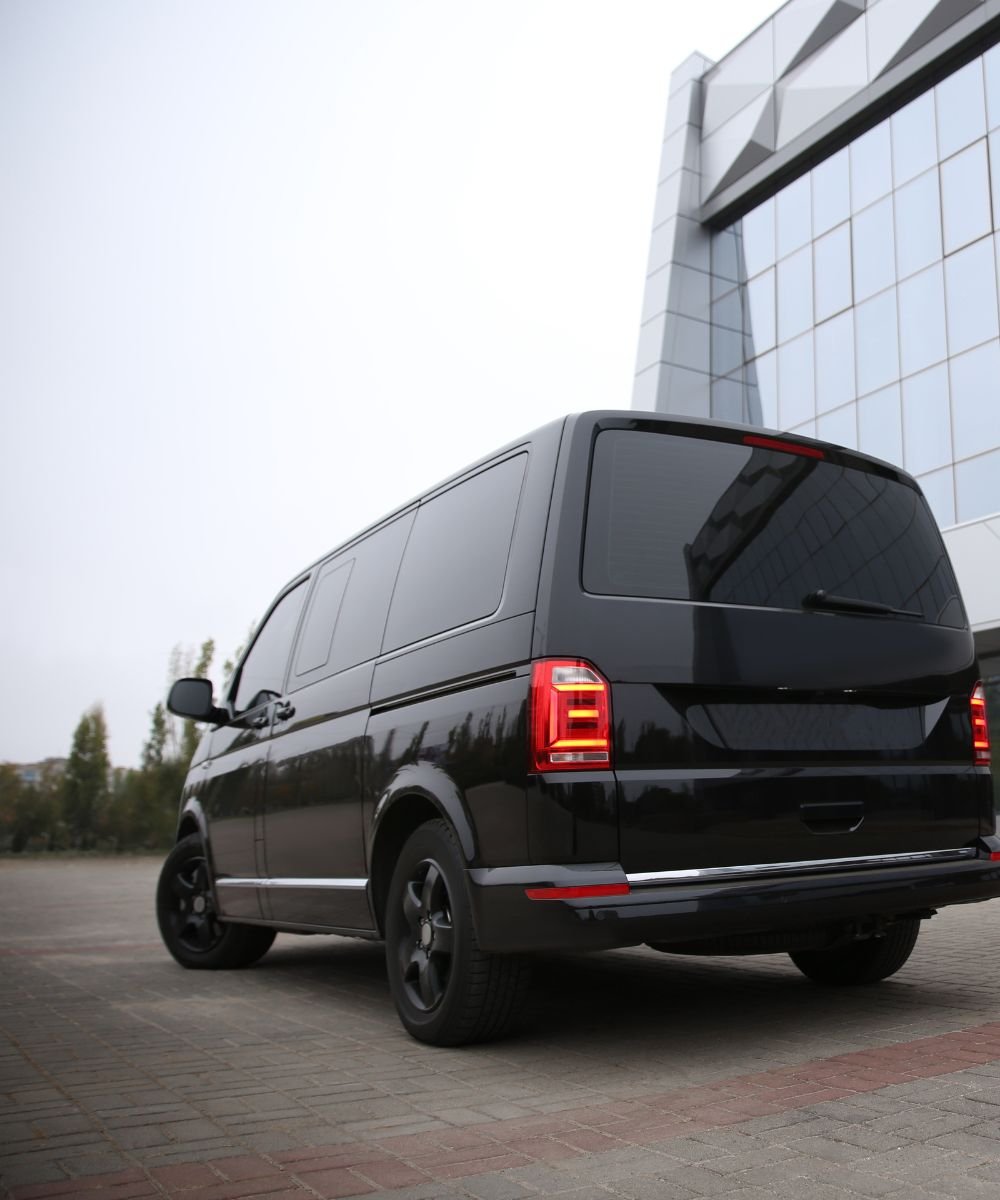 V class chauffeurs Kent