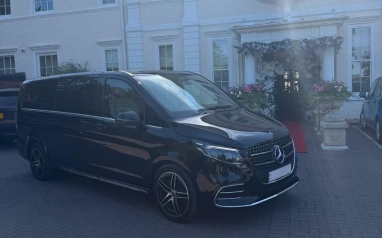 Private Airport Chauffeur in the UK