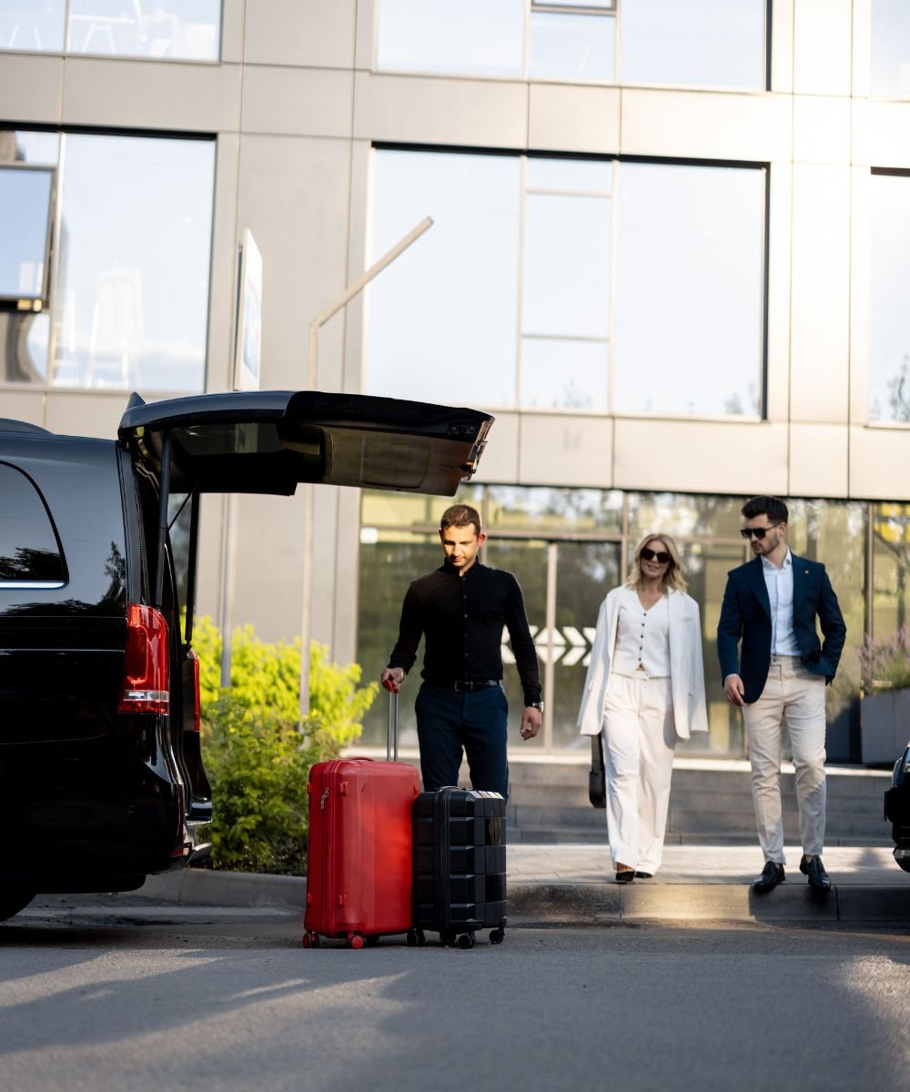 Mercedes V-Class 7 Seater for Group Travel