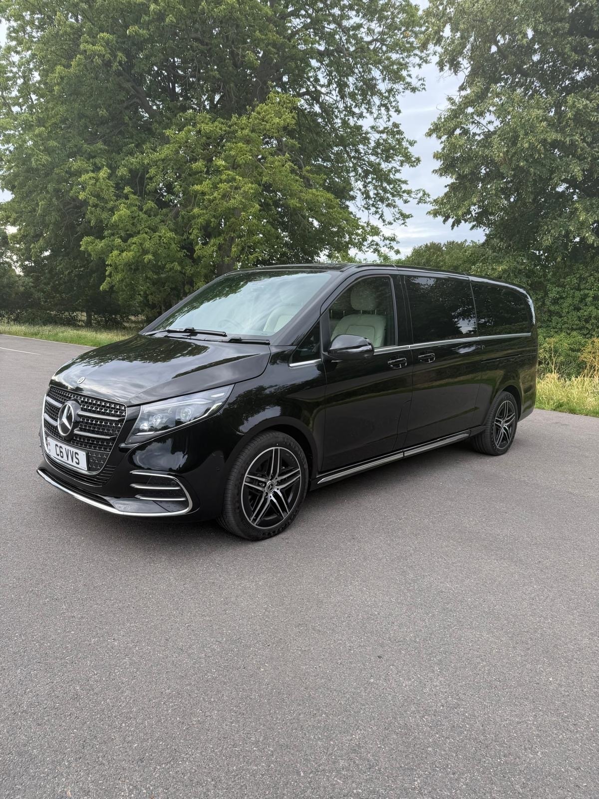 Mercedes V-Class 7 Seater for Sporting Events