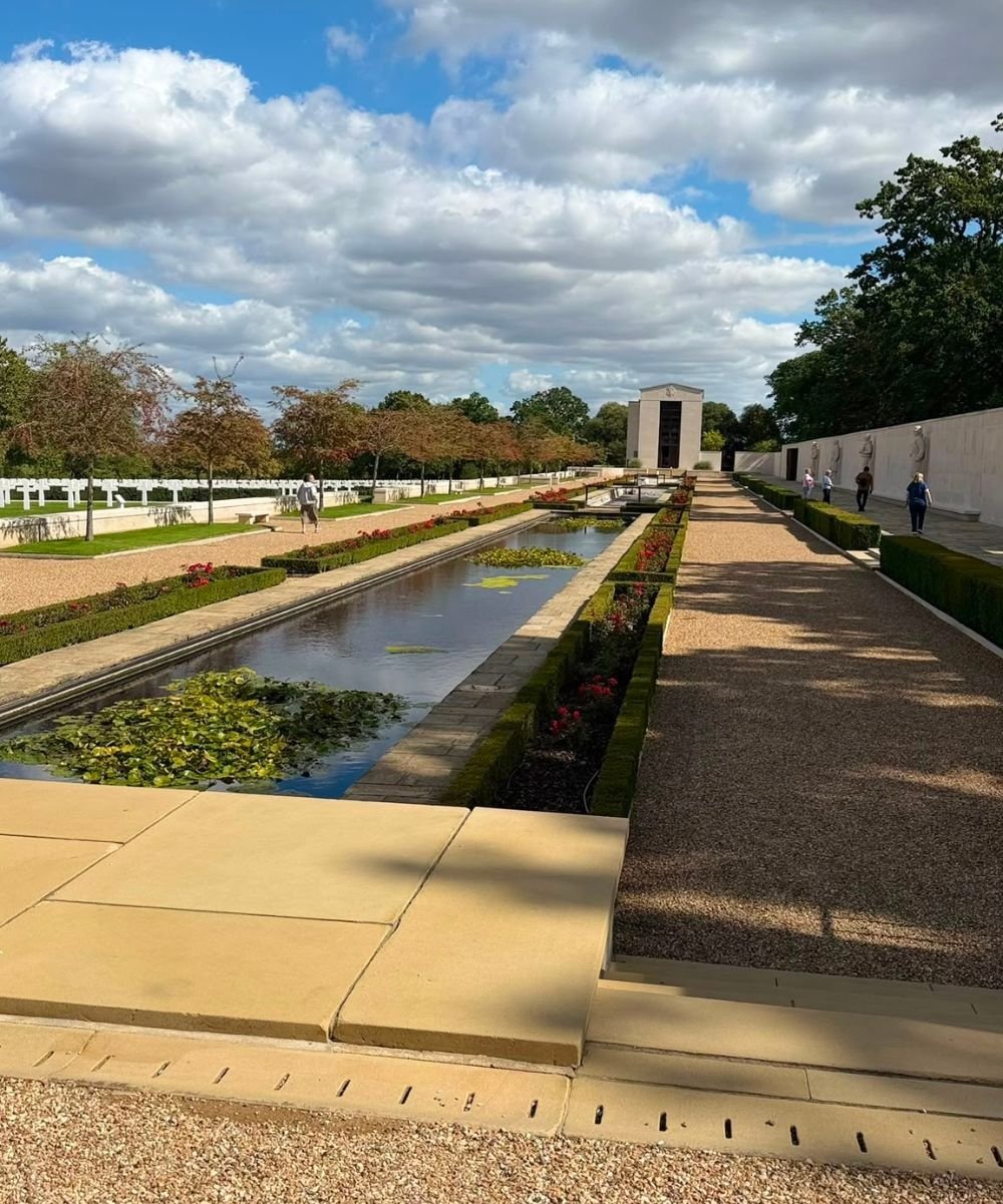 Cambridge American Cemetery Luxury Chauffeur Service